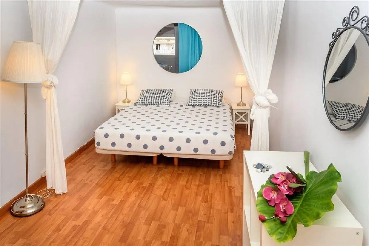 Ferienwohnung Centrico Atico Con Terraza Privada Barcelona